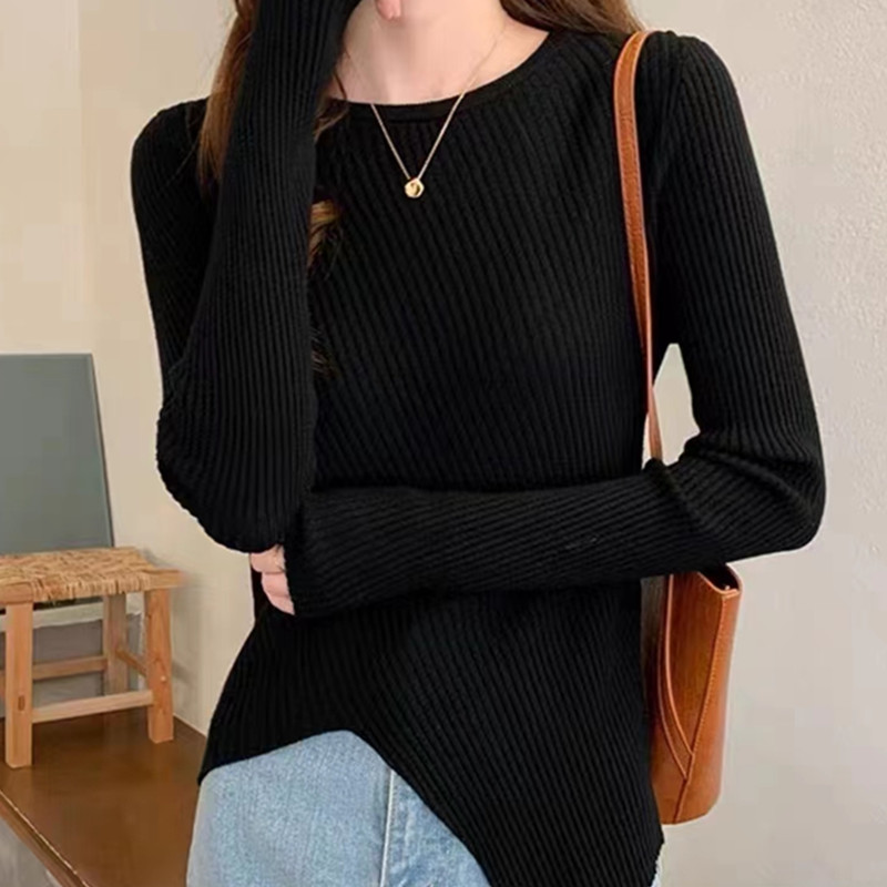Irregular bottoming shirt for women in autumn and winter, large size fat mm, covering the flesh and looking slim, stylish inner knitted sweater, slit long-sleeved top