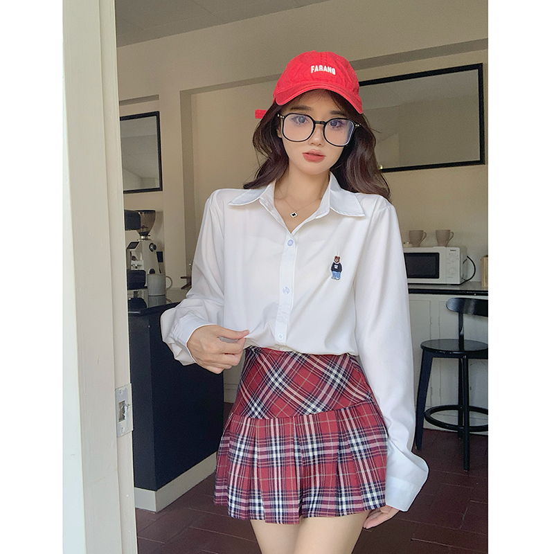 實拍  復古港風白色刺繡襯衫女秋長袖寬鬆洋氣上衣