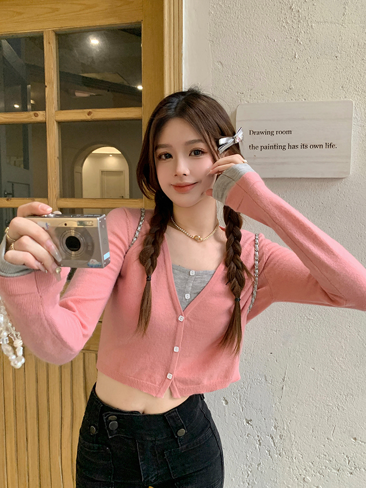 2023 Autumn New Pink and Gray Contrast Color Fake Two-piece Designed Bottoming Sweater Short Sweet Spicy Long Sleeve Top for Women