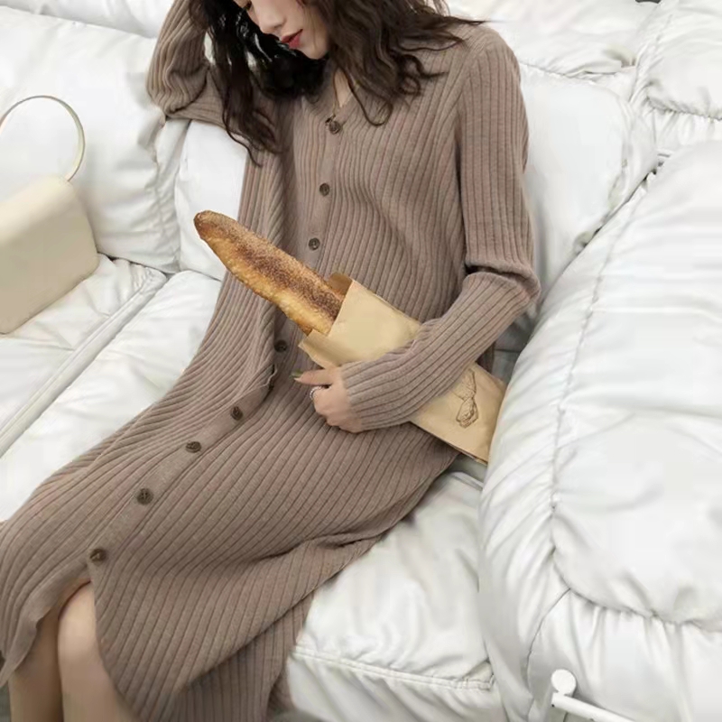 2023秋冬新款韓版大碼女裝寬鬆顯瘦過膝長款打底針織連衣裙