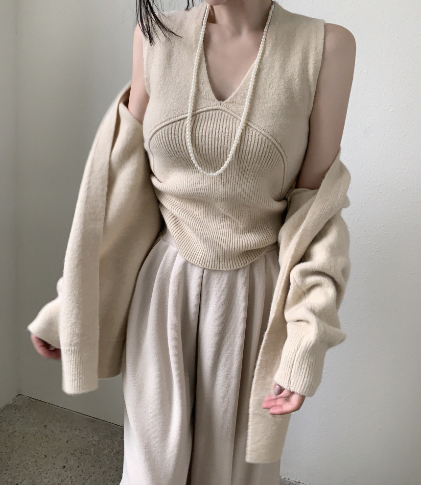 Korean chic autumn new French style V-neck vest + loose long-sleeved sweater cardigan casual two-piece set