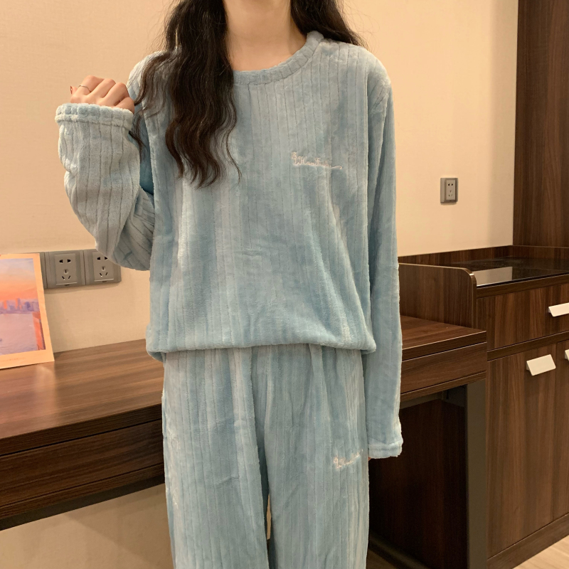 實拍~秋冬糖果色珊瑚絨坑條刺繡保暖家居服睡衣套裝兩件套