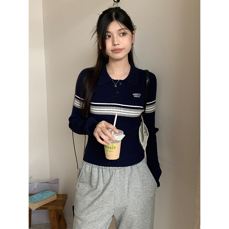 Actual shot of the new Korean Maillard striped lapel pullover, versatile slimming long-sleeved wool sweater for women