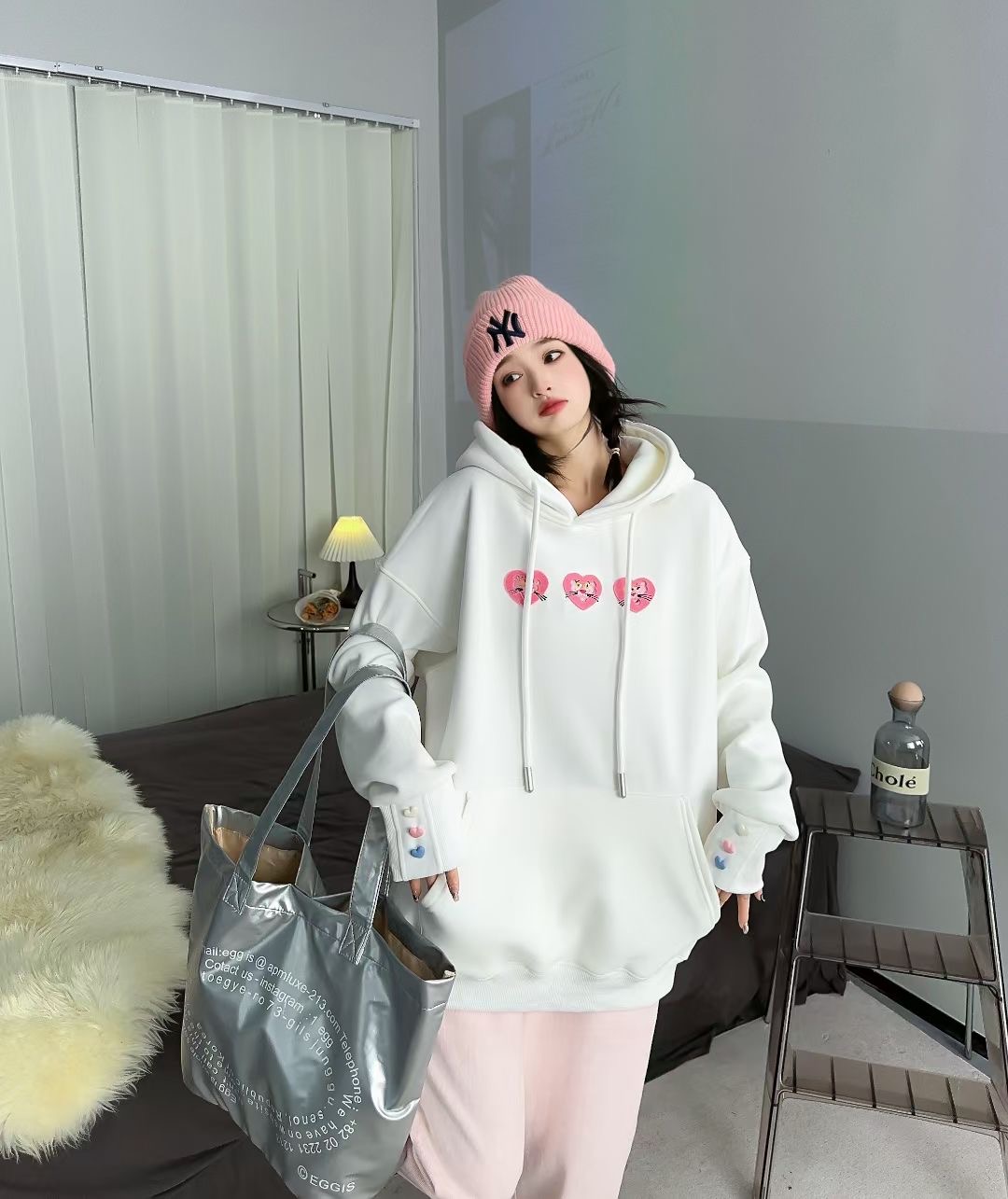 甜美愛心刺繡連帽衛衣女2023秋冬加絨厚款慵懶連帽上衣女