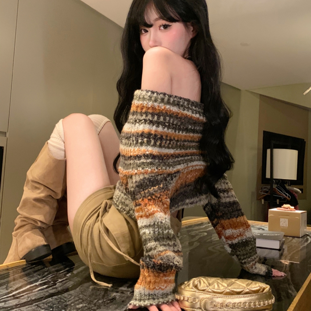 甜辣妹一字肩彩色條紋毛衣女秋季彩虹露肩鎖骨修身短款針織衫上衣