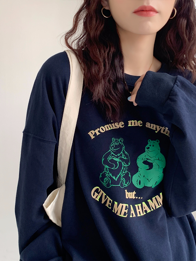 官圖  秋裝薄款衛衣女大碼 後包領 拉肩線 M-XXXL