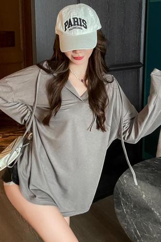 Real shot of good quality autumn loose hooded long-sleeved T-shirt for women with drapey ice silk sunscreen fashion jacket top