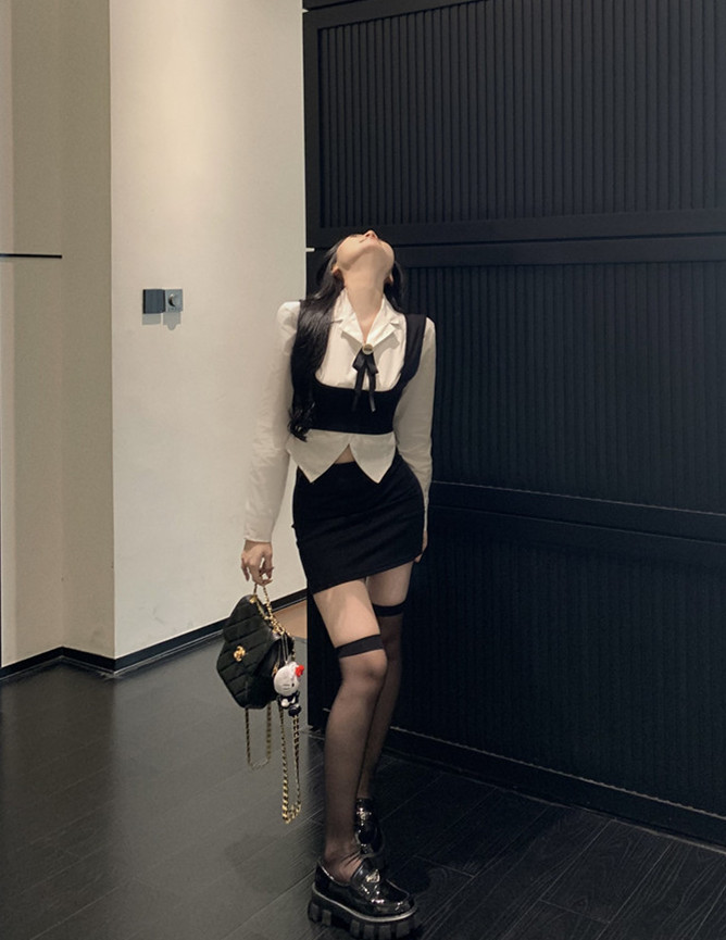 實拍  韓系純欲學院風氣質襯衫疊穿馬甲背心包臀裙三件套