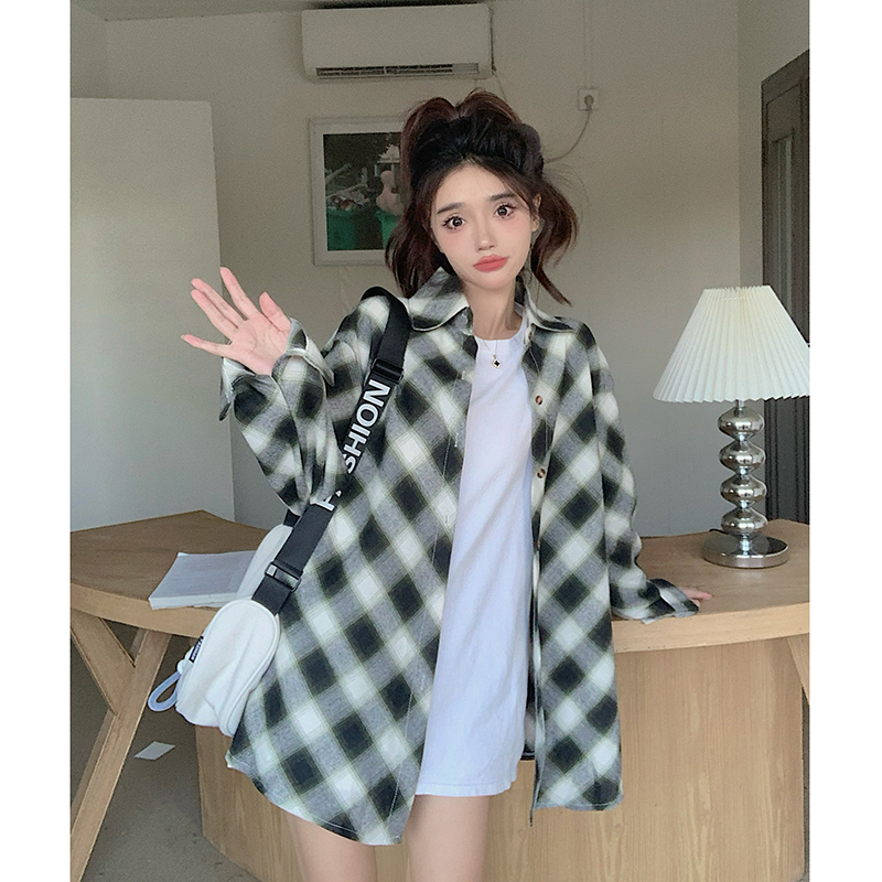 實拍港風chic格子慵懶襯衫秋季新款時尚寬鬆設計感上衣