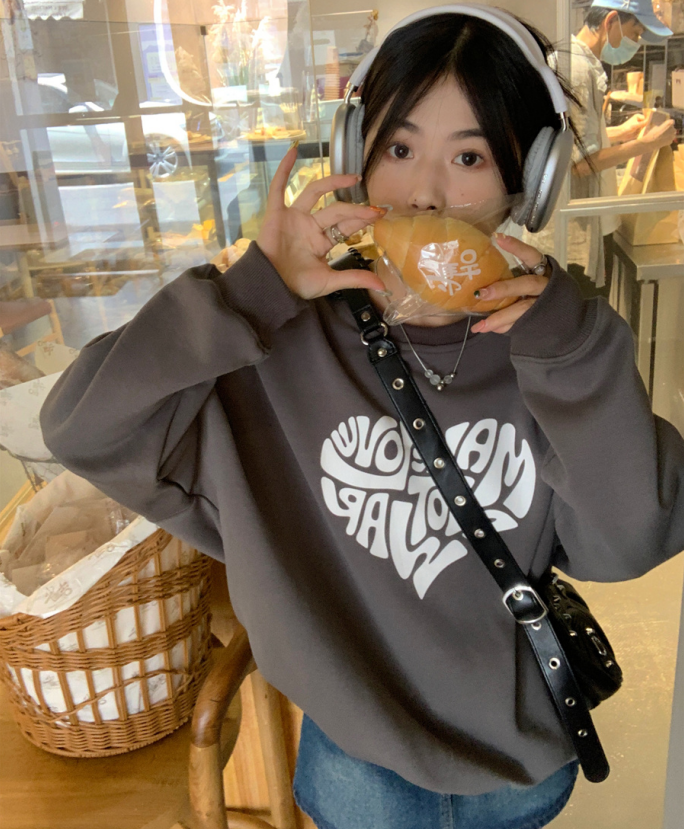 實拍！慵懶風圓領寬鬆愛心印花衛衣套頭美式復古簡約上衣女