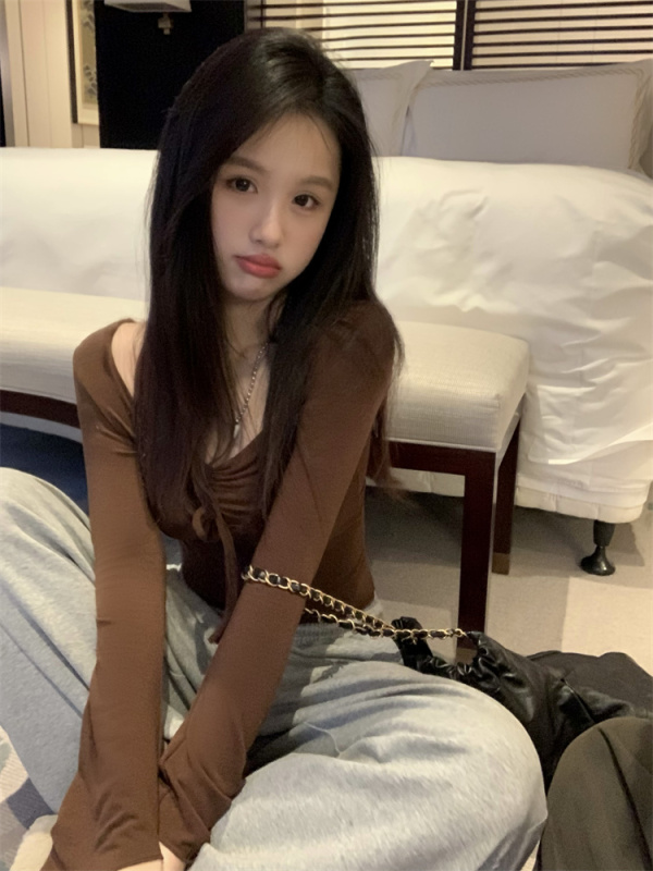 長袖T恤女裝2023秋季小眾辣妹潮短款修身顯瘦上衣