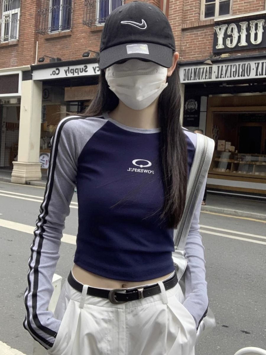 260隨心裁美式復古條紋T恤女高腰短款別致印花上衣