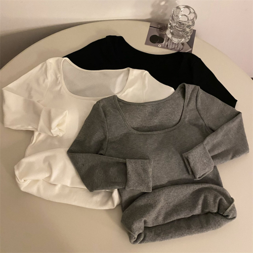 Korean version of white square collar long-sleeved brushed T-shirt for women in autumn and winter plus velvet and thickening to keep warm and slim-fitting short bottoming shirt top