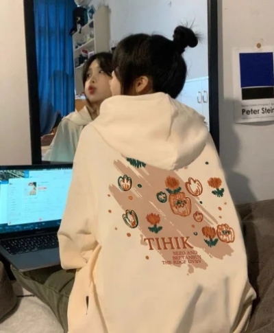 Fish scale 8515 American retro design autumn and winter college style loose age-reducing hooded sweatshirt for women