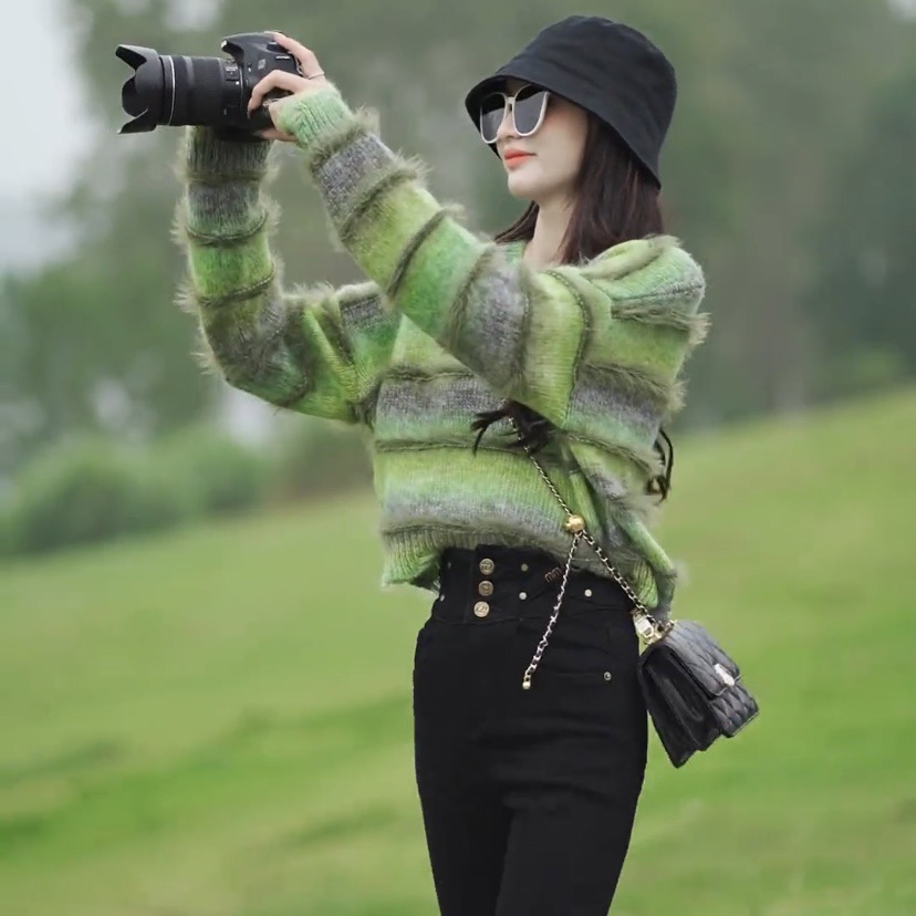 短款設計感扎染漸變色麻花毛衣女秋冬新款復古寬鬆慵懶風針織上衣