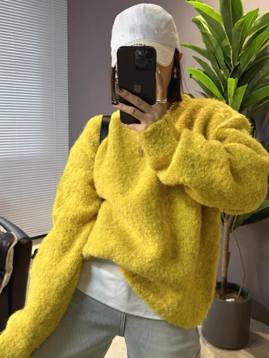 歐貨高級感慵懶風糖果色圓領毛衣女秋冬減齡軟糯寬鬆套頭針織衫