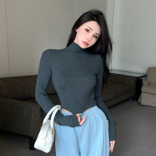 Real shot of autumn and winter Hong Kong style versatile half turtleneck solid color slim fit short warm long-sleeved inner layering shirt ins