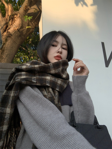 Real shot of 4 colors Korean ins autumn and winter atmosphere retro student long imitation cashmere warm scarf and scarf for women