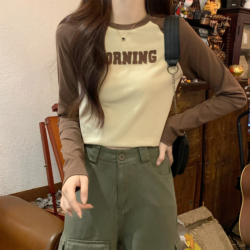 實拍港風復古長袖純棉t恤女春秋設計感字母刺繡修身短款上衣