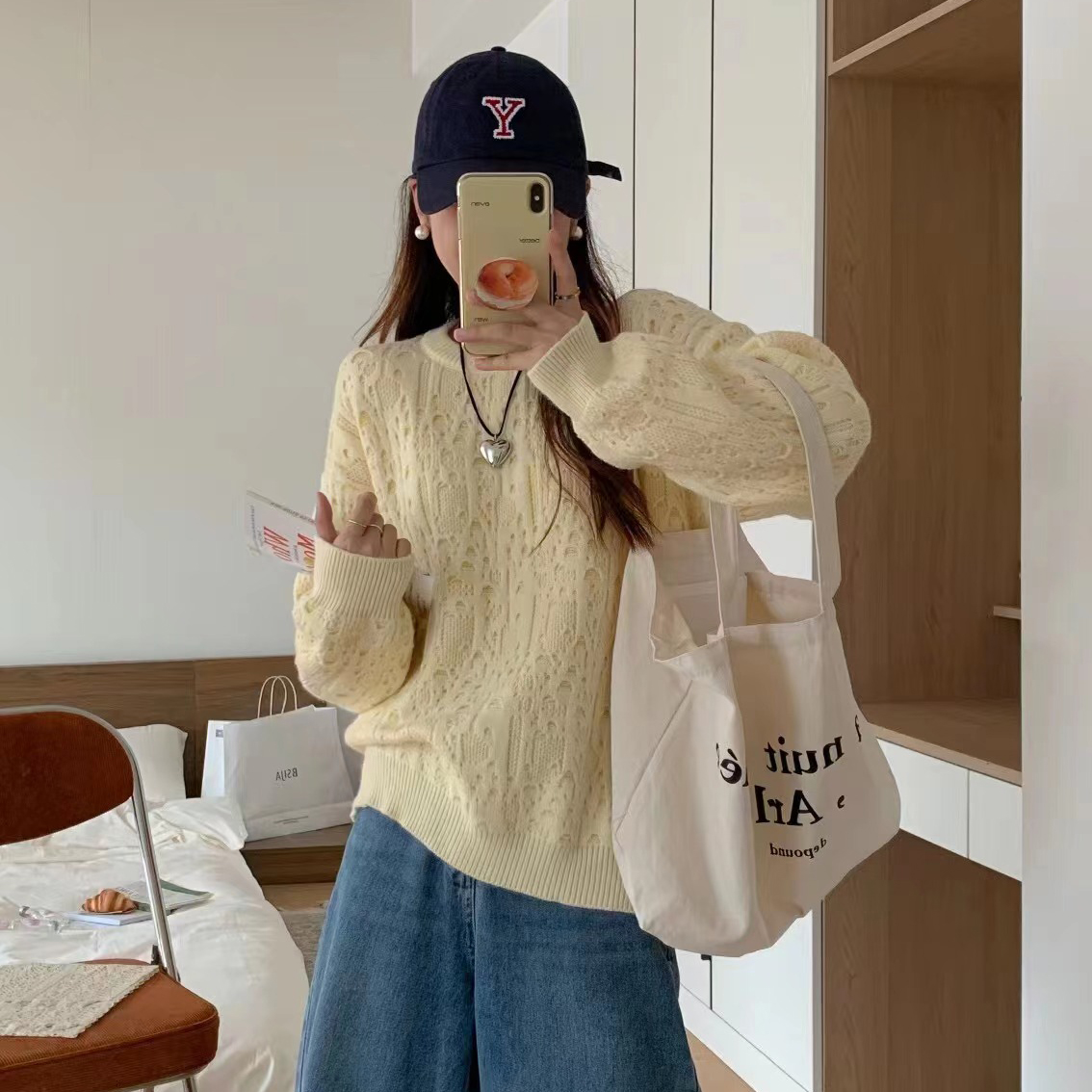 韓國減齡軟糯毛衣女洋氣秋冬2023年新款設計感寬鬆慵懶風針織上衣