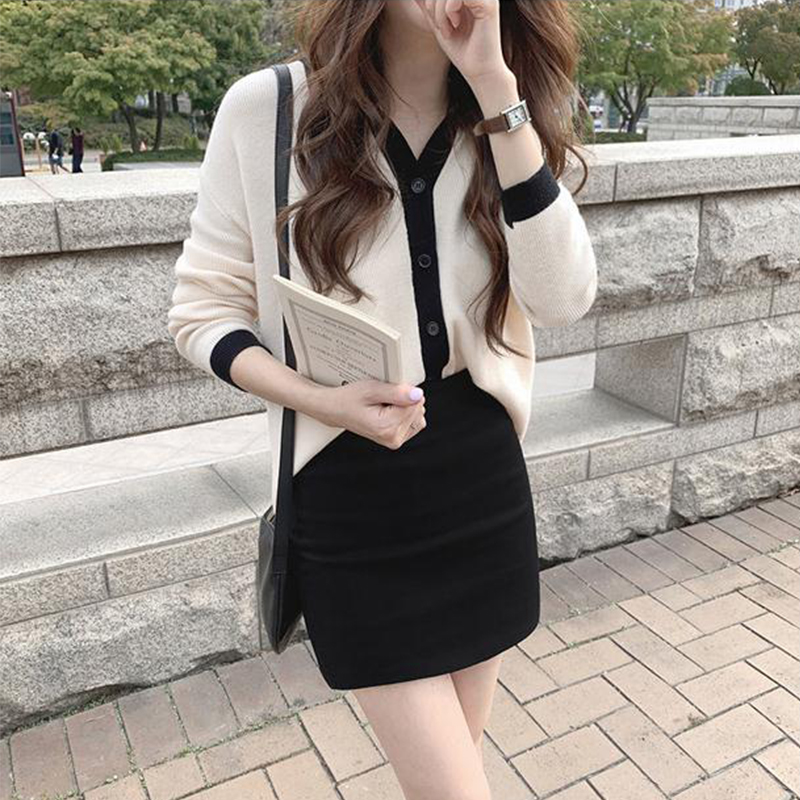 New style women's POLO collar loose Korean style retro lazy style knitted cardigan jacket color matching sweater