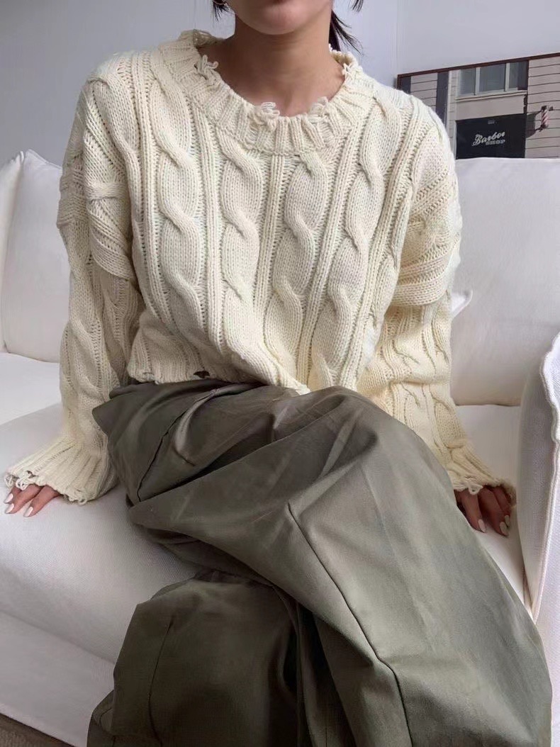 South Korea Dongdaemun Women's 2023 Early Autumn New Round Neck Twist Pattern Versatile Solid Color Long Sleeve Knitted Sweater