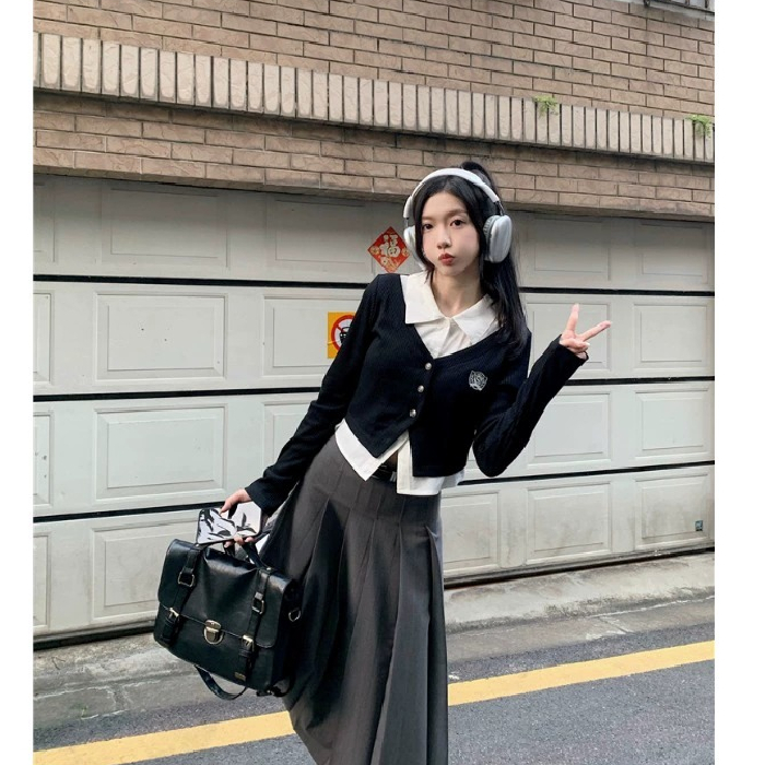 Girl Kayla~Preppy style suit women's fake two-piece sweater top autumn