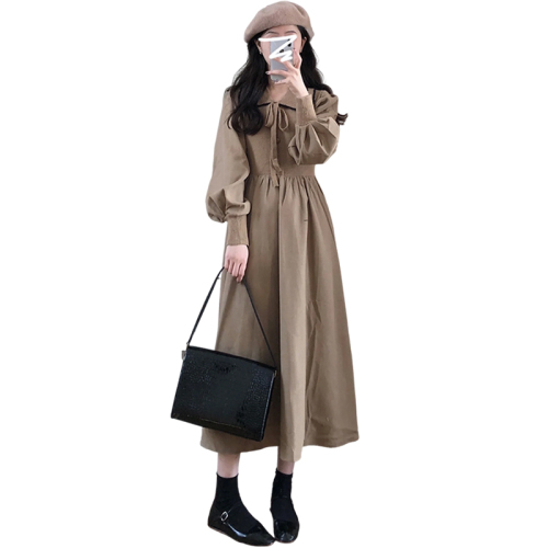 Autumn and winter clothing 2023 new baby doll collar dress Hepburn style French long skirt early autumn wear high-end women