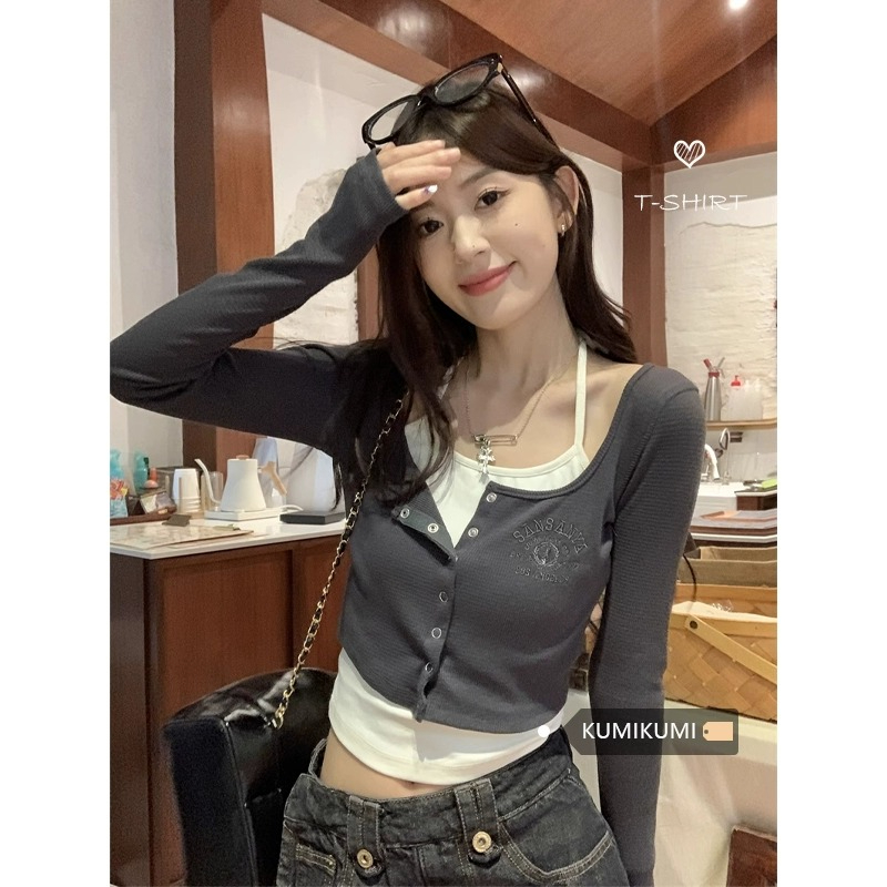 Chic and unique fake two-piece hot girl long-sleeved T-shirt women's autumn design niche slimming short top ins