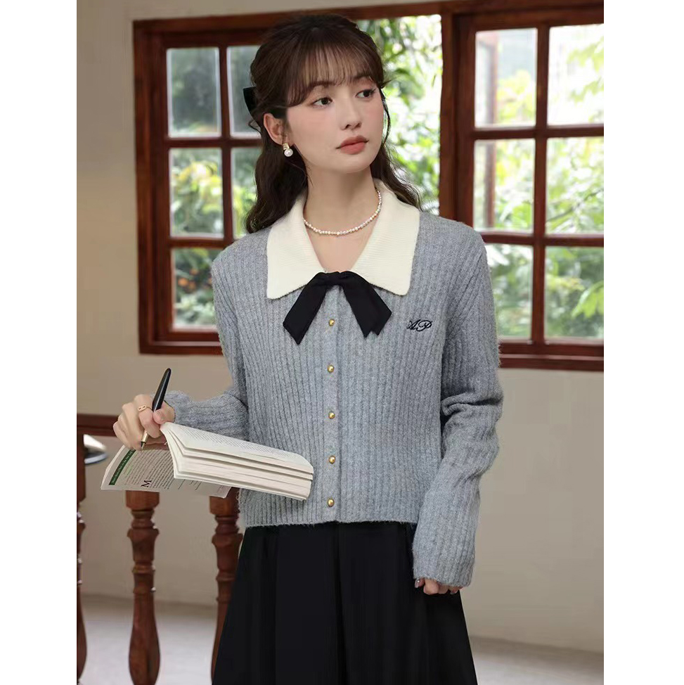 Jiang Buli Liankong's sweet temperament lapel gray sweater women's autumn and winter loose and versatile long-sleeved cardigan top