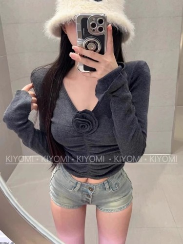 DAISYJING new style pure lust style slim pleated flower design long-sleeved knitted inner top for women