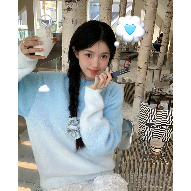 藍色漸變軟糯馬海毛毛衣女秋冬2023新款慵懶風寬鬆日系復古針織衫