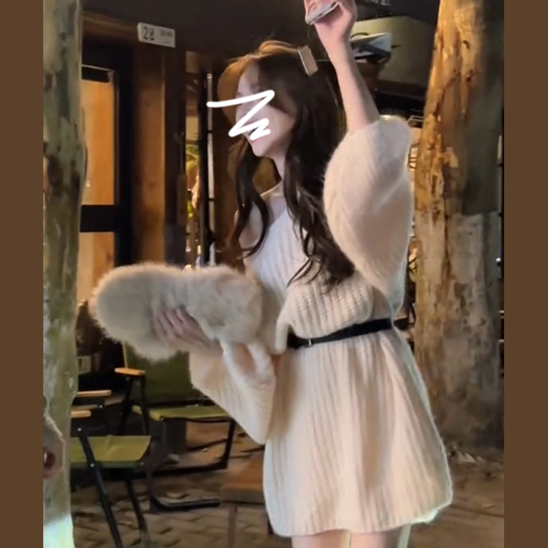 Early autumn 2023 new style gentle and small long-sleeved knitted dress women's autumn and winter sweater skirt