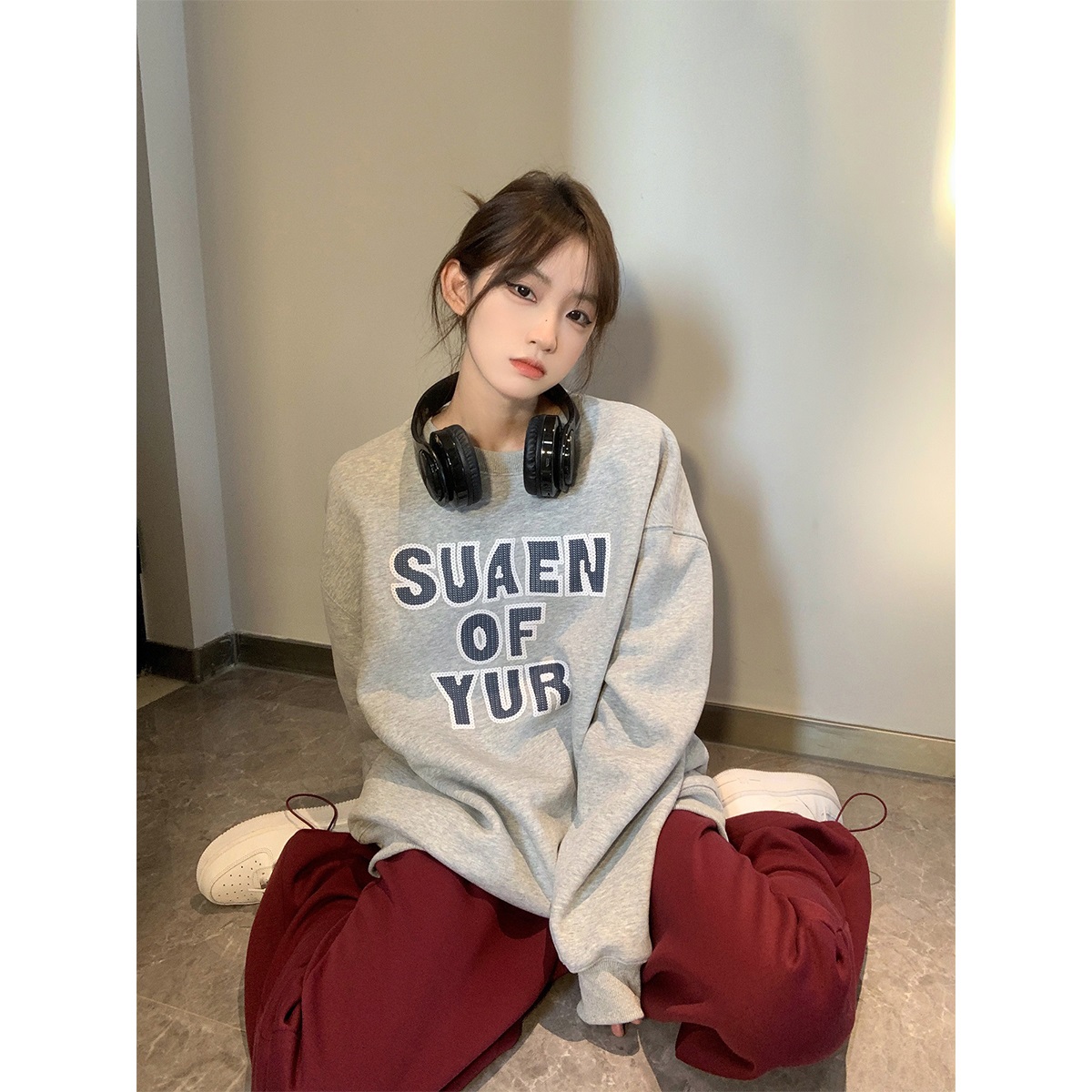 Official picture of Chinese cotton composite thin 310g plus velvet 410g autumn and winter round neck sweatshirt for women with printed loose large size