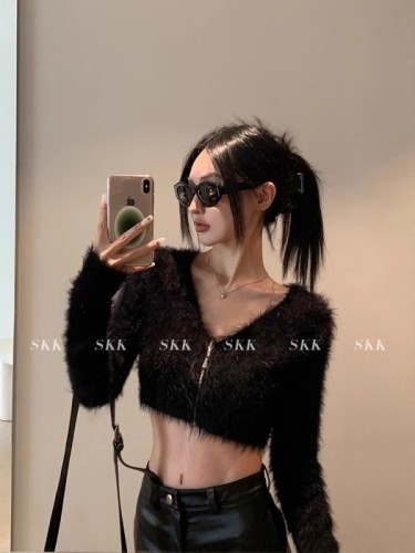 Skk Store Choking Hot Girl feels slim and imitation mink knitted short cardigan sweater jacket for women