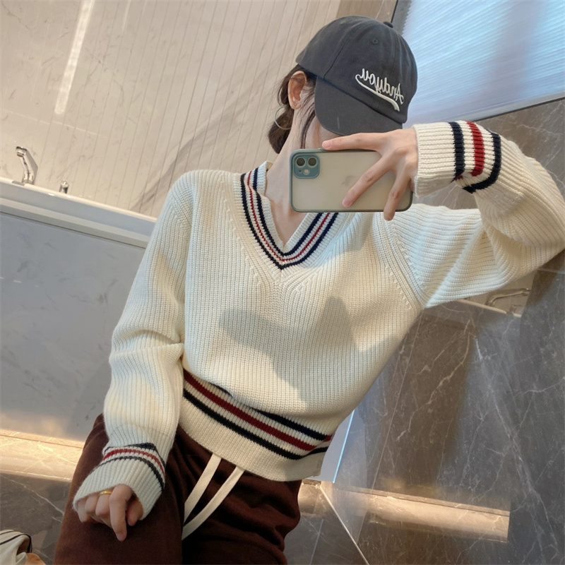 Autumn and winter new college style TB sweetheart neck sweater contrasting stripes loose pullover long-sleeved sweater bottoming shirt for women