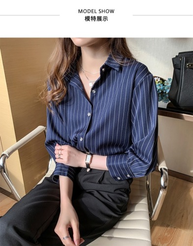 Spring Women's Uncommon Top Retro Hong Kong Style White Striped Shirt Design Sense Light Mature Layering Collar