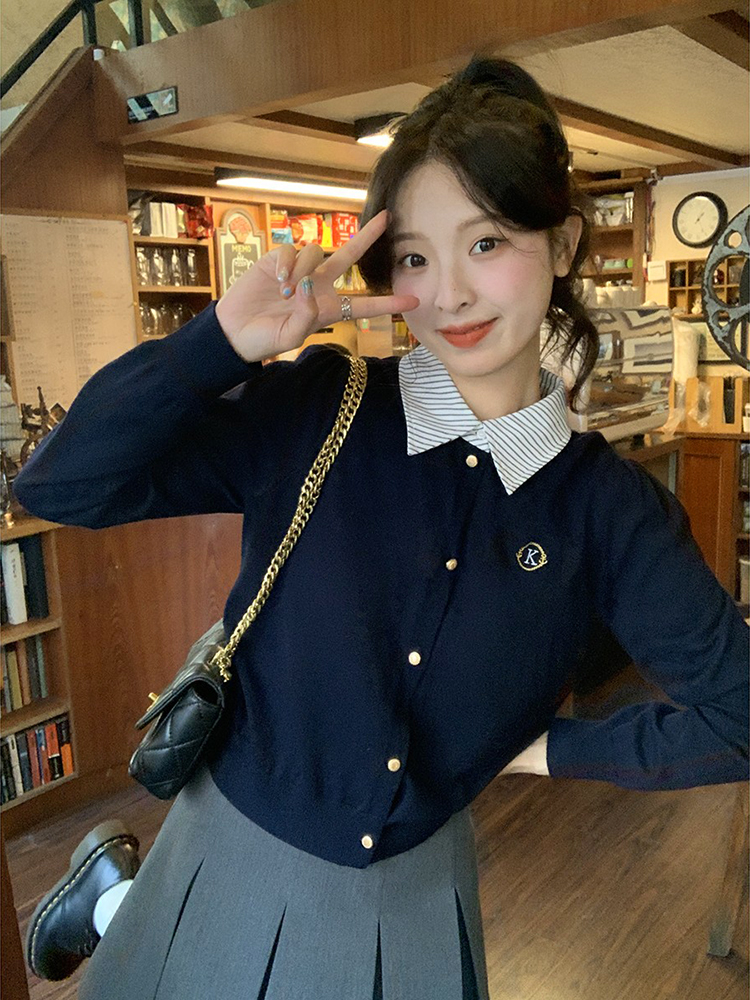 Lu Xiao Tuantuan Japanese fake two-piece knitted cardigan 2023 new autumn retro college style long-sleeved top