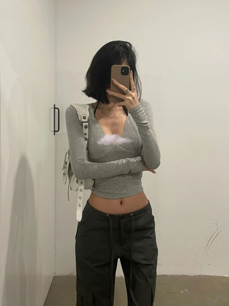 深V領設計感打底衫女秋季新款歐美街頭長袖緊身性感T恤上衣