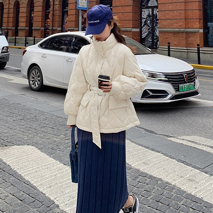 大花媛2023秋冬新款輕薄收腰韓版冬裝外套短款麵包服羽絨服女
