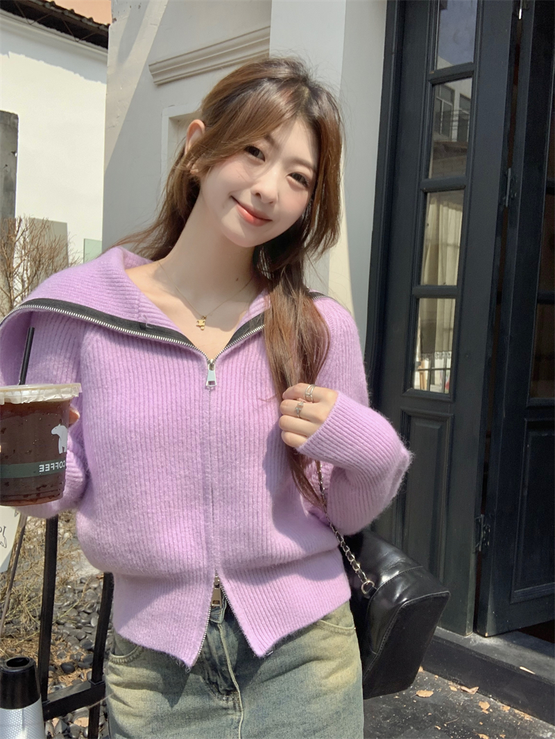 Actual shot of the new autumn and winter Korean style designed lapel contrasting double-ended zipper long-sleeved cardigan sweater jacket