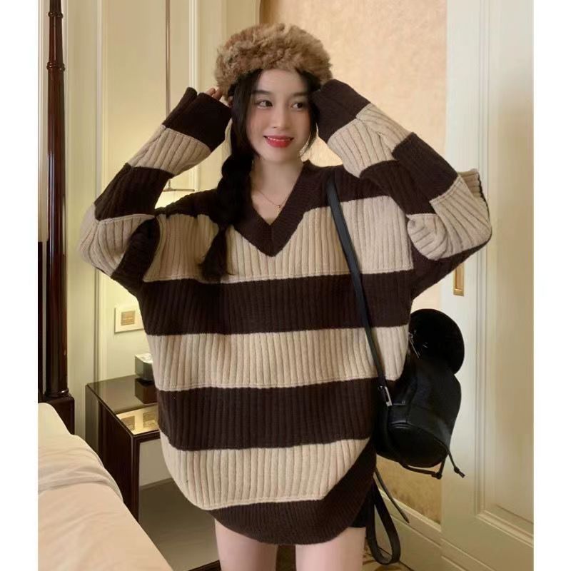 Loose V-neck striped sweater women's mid-length autumn and winter 2023 new retro lazy style knitted top with high-end feel