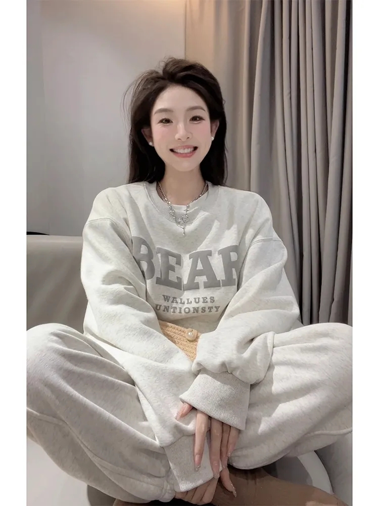 Autumn clothing 2023 new women's clothing salt series high-end light mature style casual sports sweatshirt two-piece suit pants for women spring and autumn