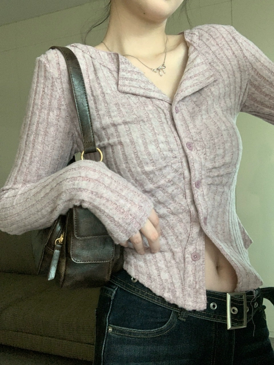 桃郁黎香~軟糯單排扣收腰顯瘦長袖針織衫女純欲氣質v領上衣