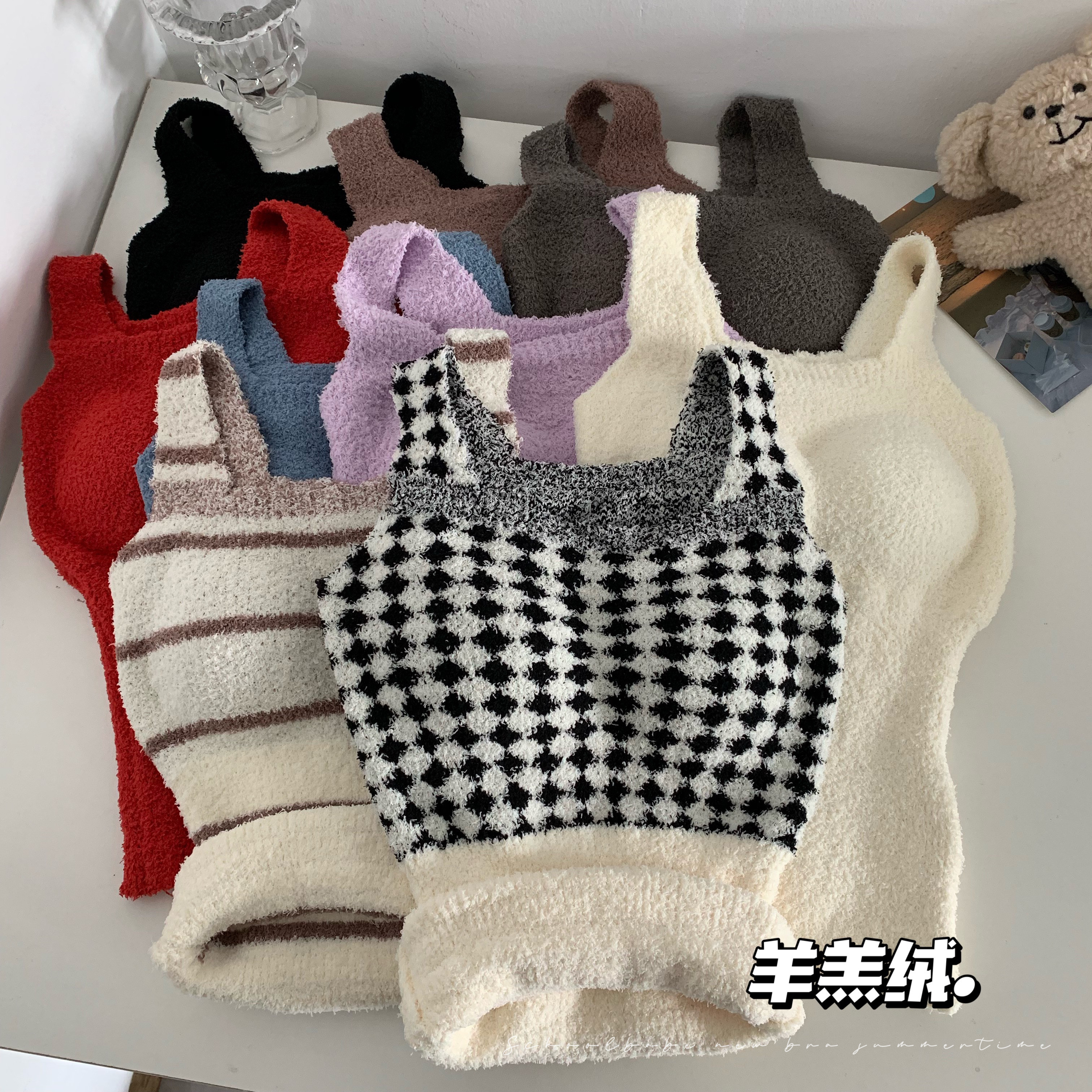 Real shot of plush vest, warm and free-of-wear bra with chest pad, all-in-one underwear, plus velvet and thickened top, long and short styles