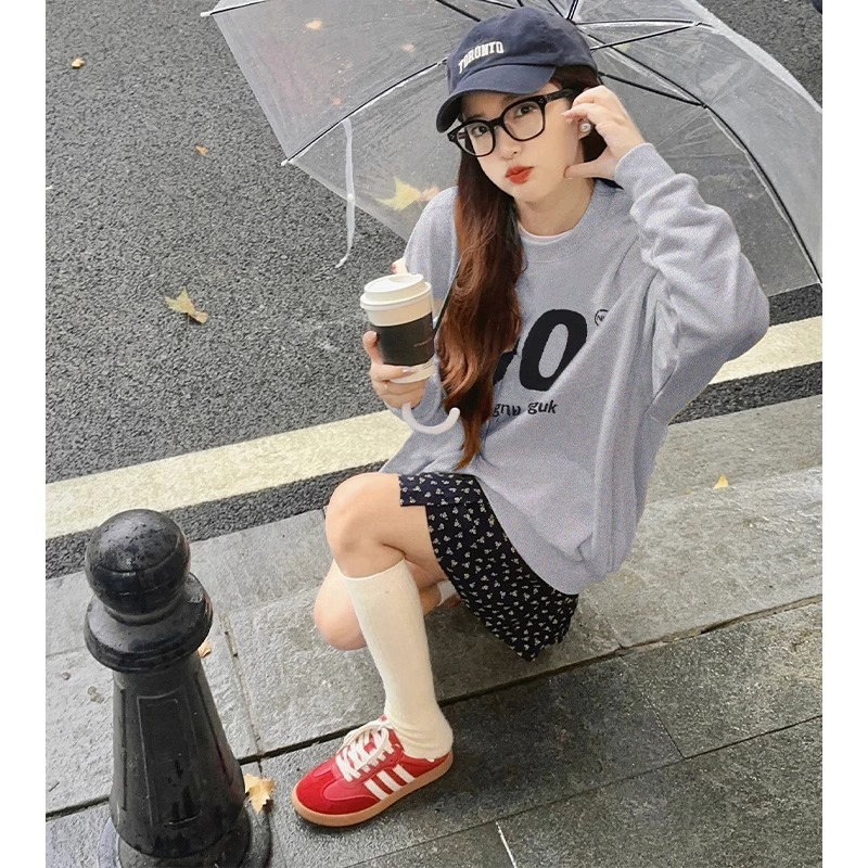 防棉華棉複合牛奶絲300克/銀狐絨400克圓領衛衣女