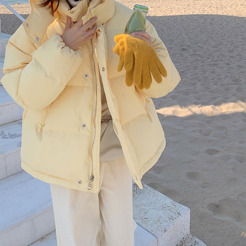 羽絨服女短款小個子2023年冬季新款奶黃色連帽麵包服棉服學生潮