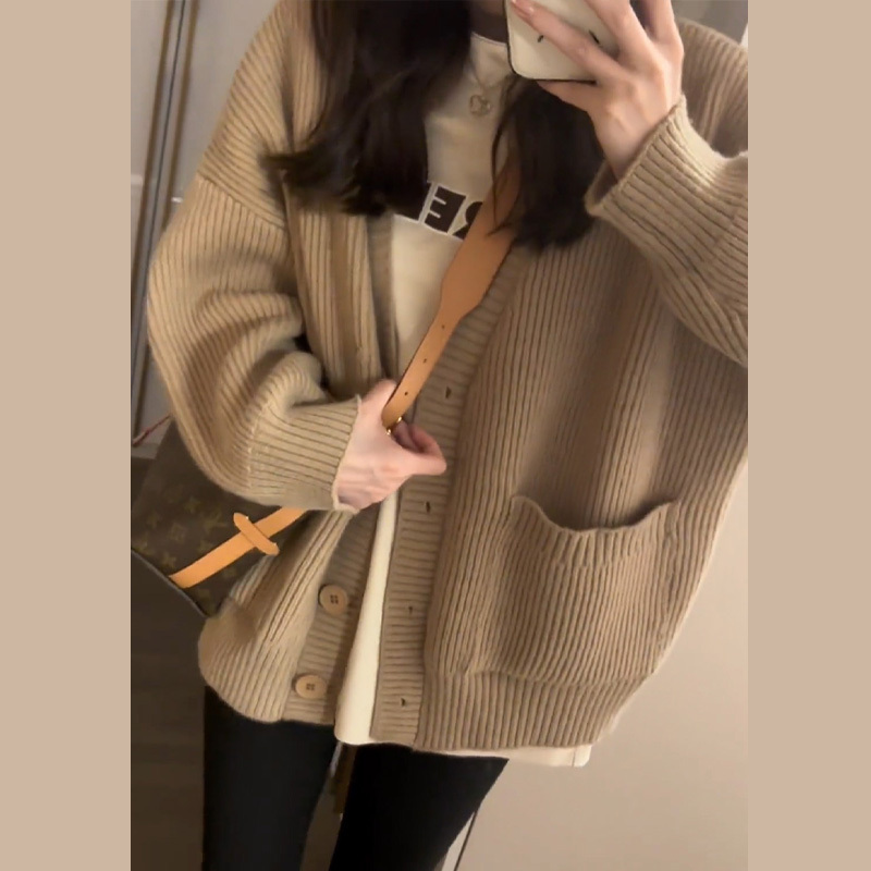Early autumn Japanese style lazy style sweater jacket for women spring autumn winter 2023 new knitted cardigan top