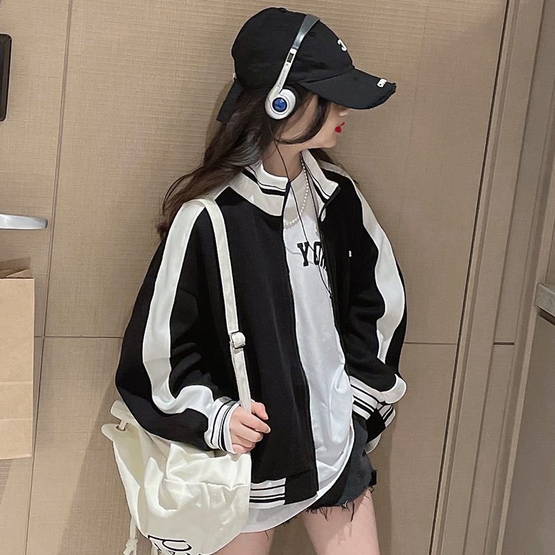 Velvet vintage baseball uniform short jacket for women spring and autumn 2023 new retro Hong Kong style chic top with high-end feel