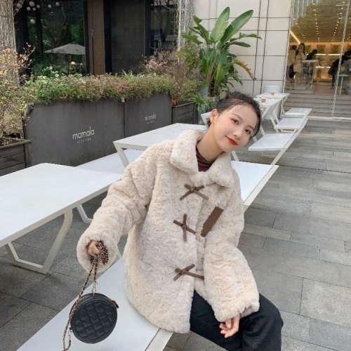 Lamb wool jacket for women, street plush, thickened, casual, versatile, autumn and winter, Korean version, new bow-knot cotton coat, trendy cotton coat